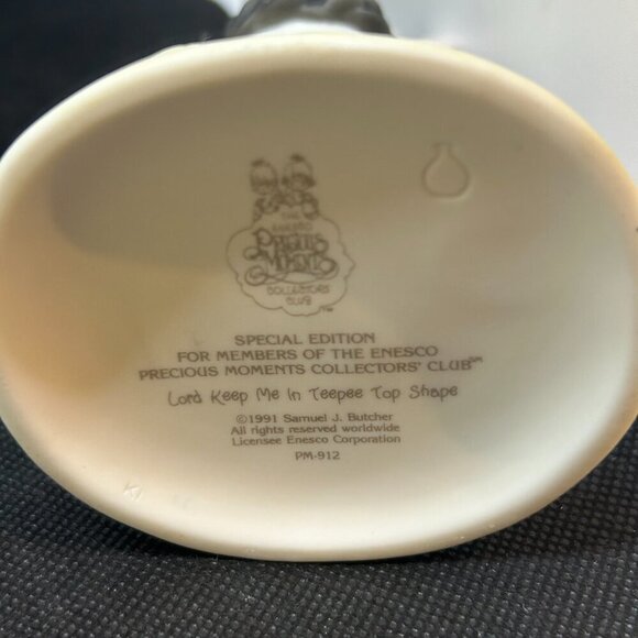 Precious Moments "Lord Keep Me In Teepee Top Shape" figurine - Picture 4 of 4